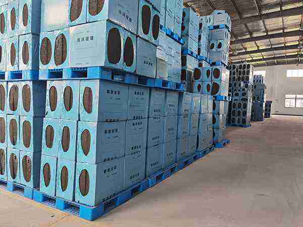 影響泡沫玻璃保溫板價的因素