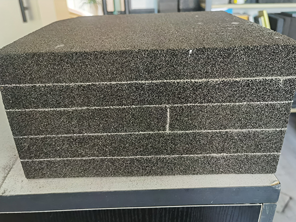 復(fù)合貼面泡沫玻璃保溫板：建筑保溫技術(shù)的創(chuàng)新之選